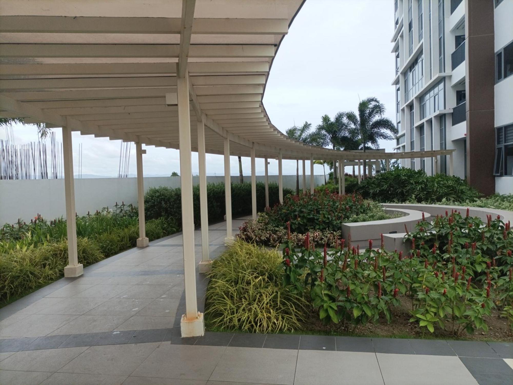 One Manchester Place Condo Lapu-Lapu City Exteriér fotografie